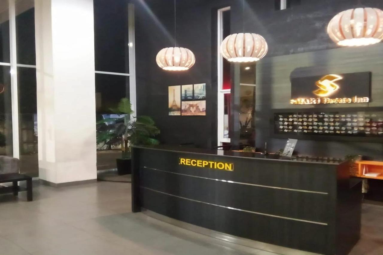 Апартаменты Smart Dream Aeropolis Ar2 Тангеранг Экстерьер фото